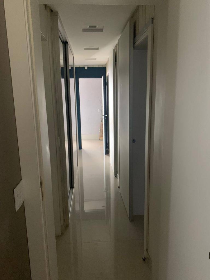 Apartamento, 3 quartos, 234 m² - Foto 10