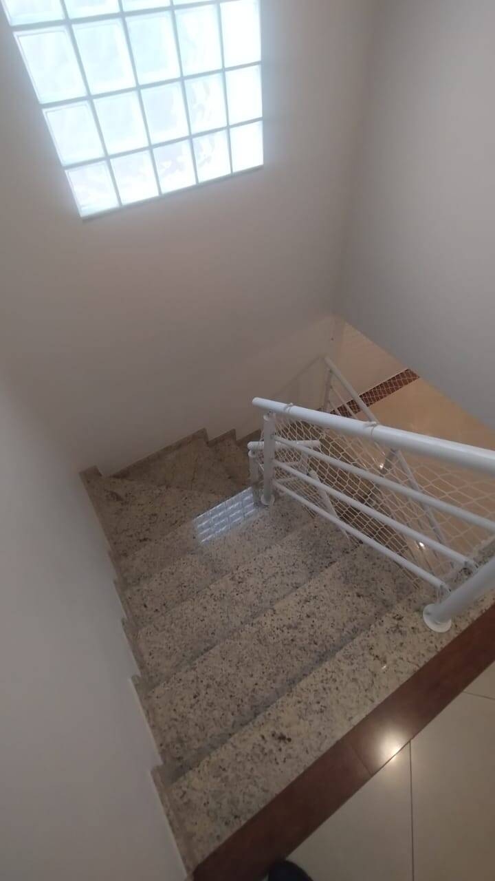 Casa, 3 quartos, 130 m² - Foto 4