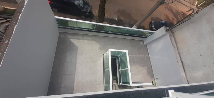 Casa à venda com 3 quartos, 250m² - Foto 6
