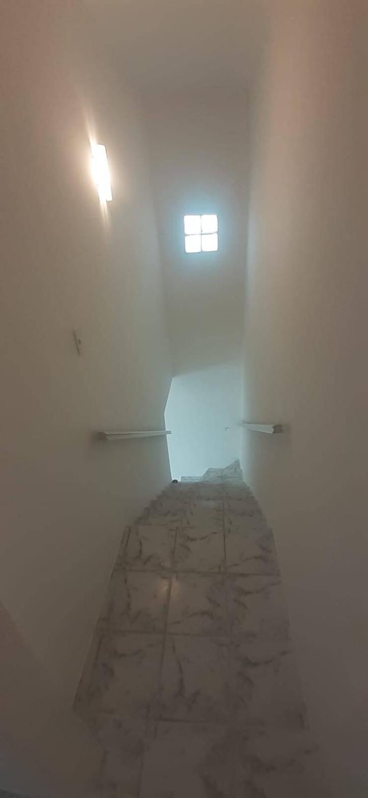 Casa à venda com 3 quartos, 250m² - Foto 7