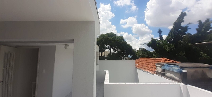 Casa à venda com 3 quartos, 250m² - Foto 4