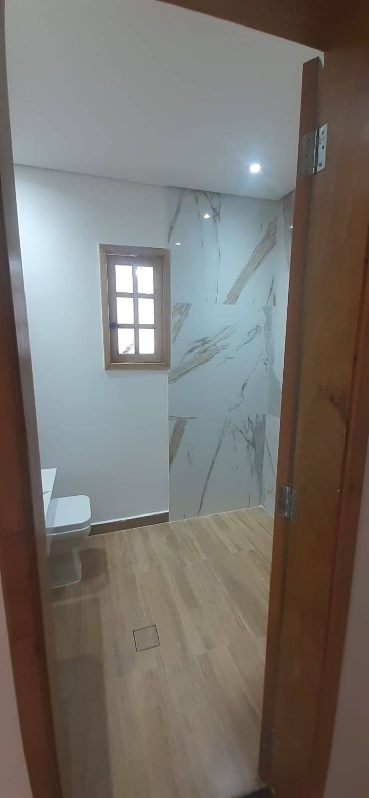 Casa à venda com 3 quartos, 250m² - Foto 28