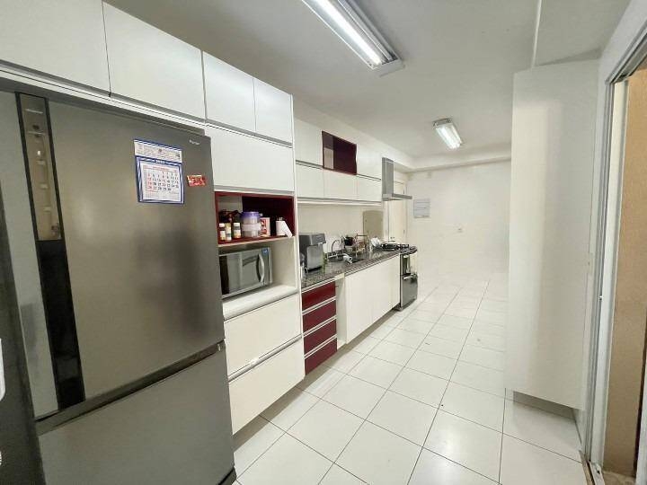 Apartamento, 3 quartos, 177 m² - Foto 9