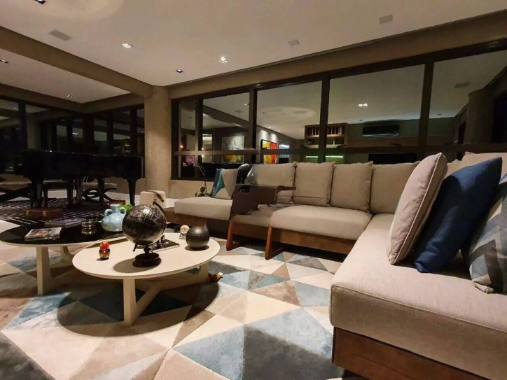 Apartamento para alugar com 3 quartos, 190m² - Foto 2