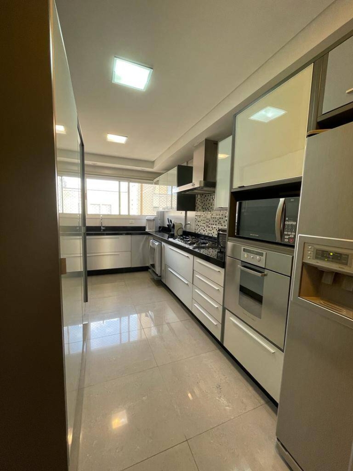 Apartamento, 3 quartos, 264 m² - Foto 10
