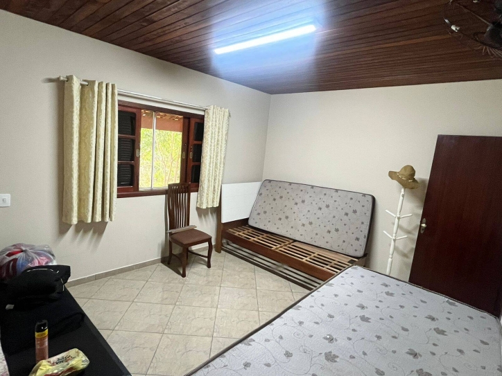 Chácara à venda com 4 quartos, 380m² - Foto 14