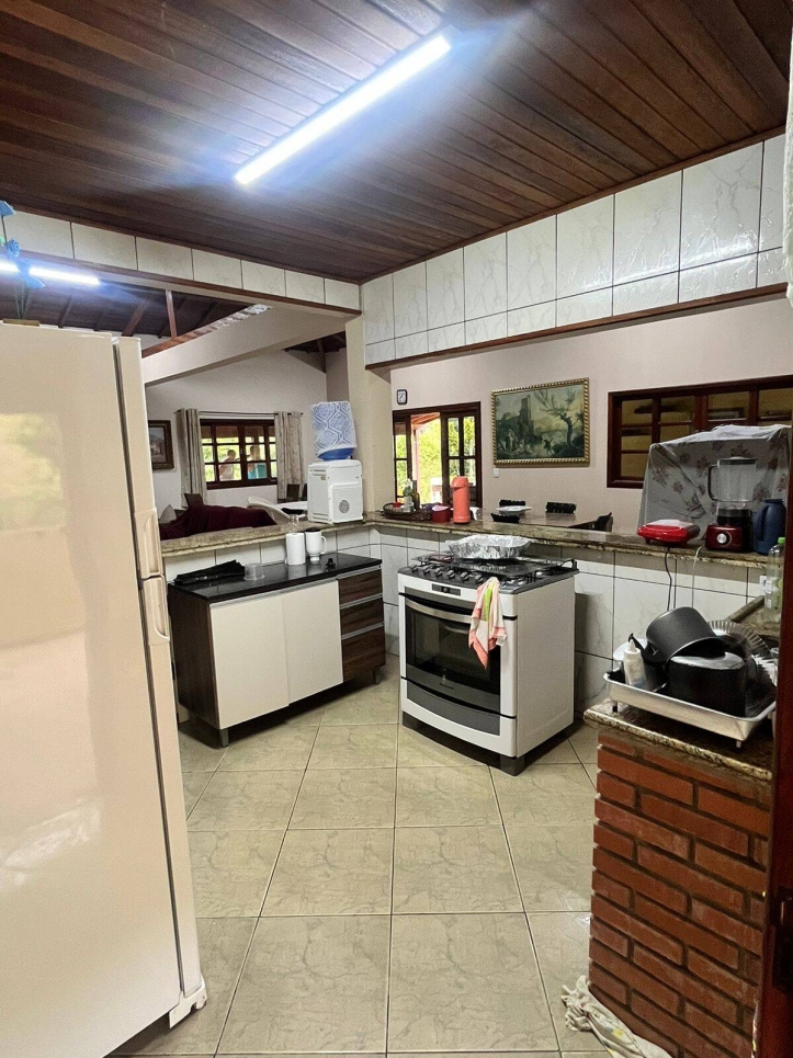 Chácara à venda com 4 quartos, 380m² - Foto 7