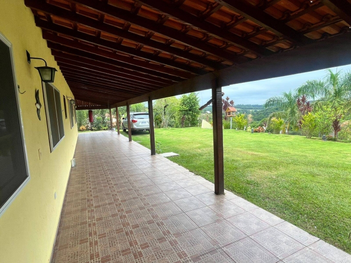 Chácara à venda com 4 quartos, 380m² - Foto 34