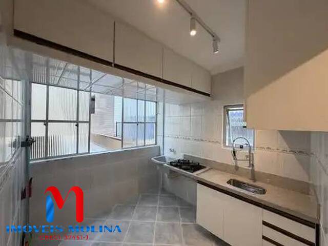 Apartamento para Venda em Praia Grande - 5