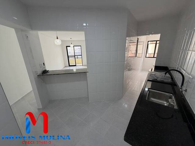 Apartamento para Venda em Praia Grande - 5