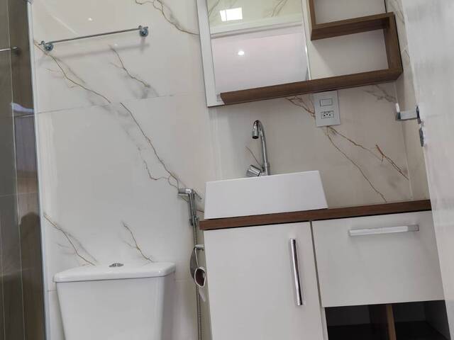 Apartamento para Venda em Praia Grande - 5