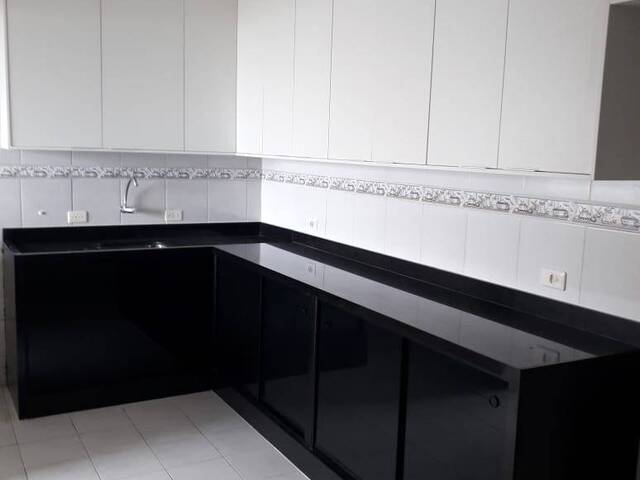 Apartamento para Locação em Praia Grande - 4