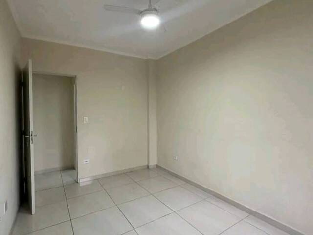 Apartamento para Venda em Praia Grande - 5