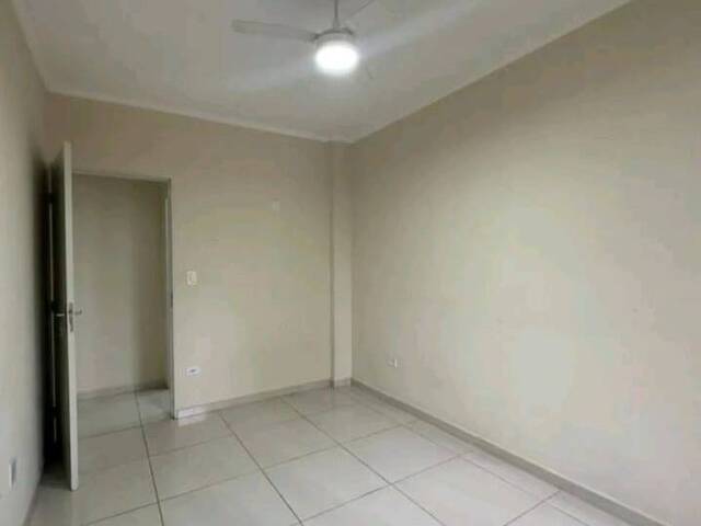 Apartamento para Venda em Praia Grande - 4