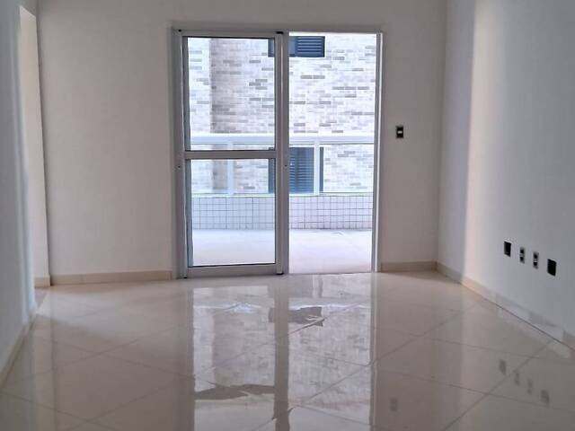 Apartamento para Venda em Praia Grande - 4