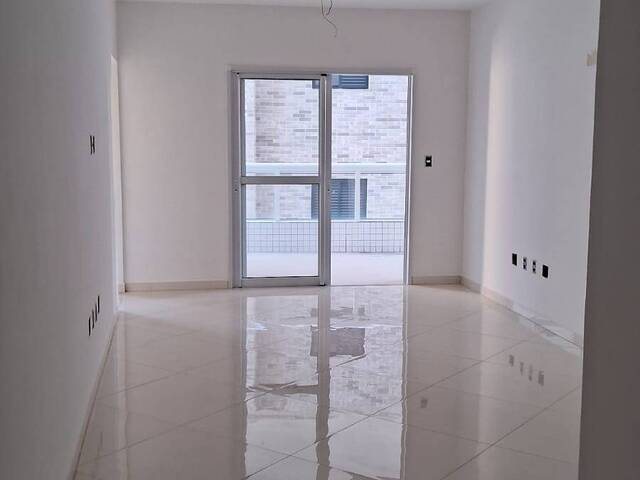 Apartamento para Venda em Praia Grande - 4