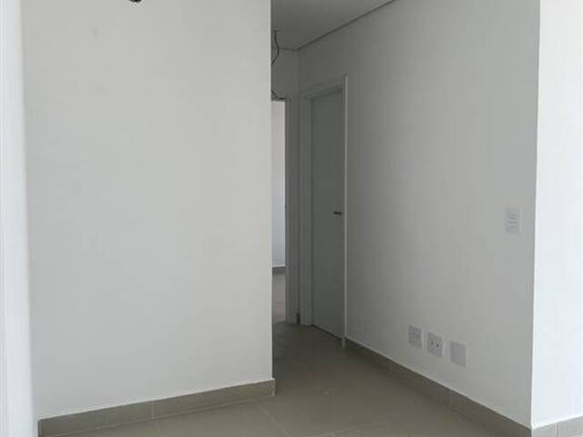#11708 - Apartamento para Venda em Santos - SP - 2