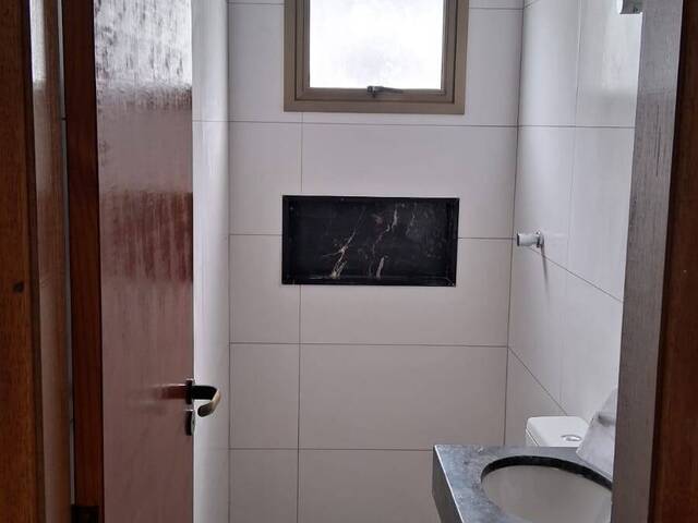 Apartamento para Venda em Praia Grande - 4