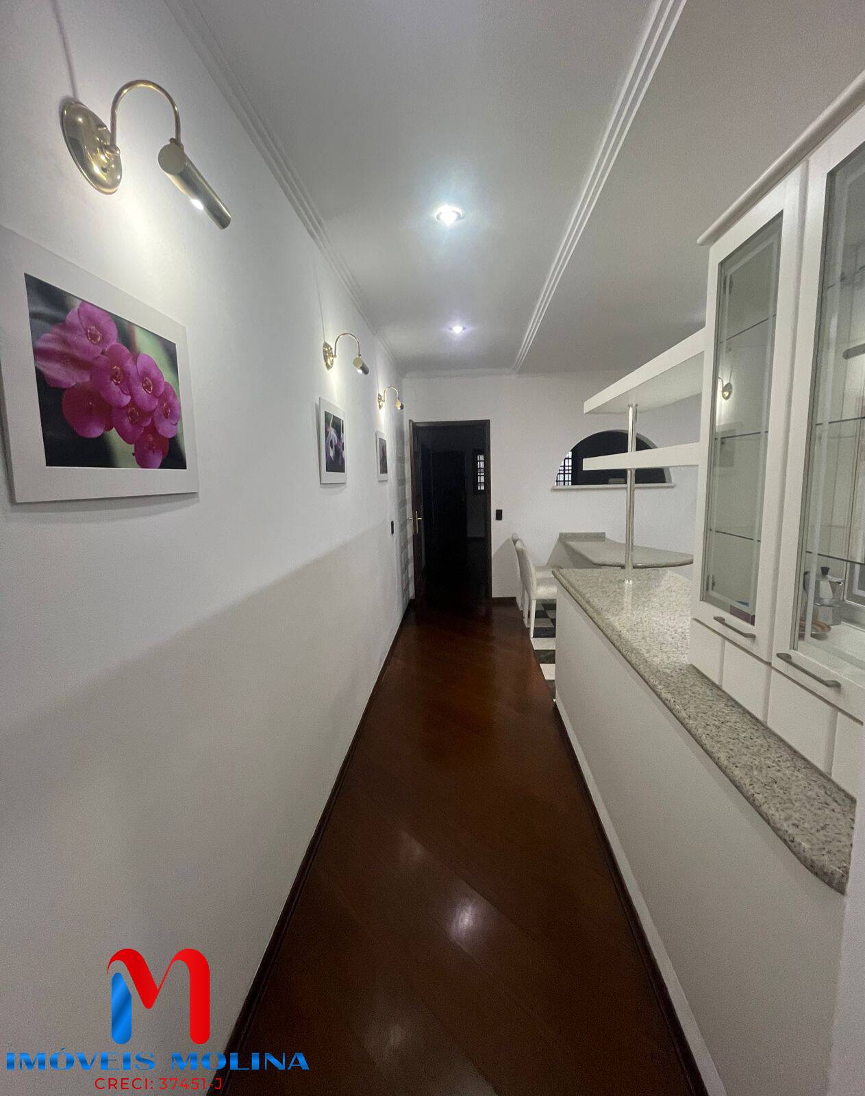 Casa à venda e aluguel com 3 quartos, 240m² - Foto 18