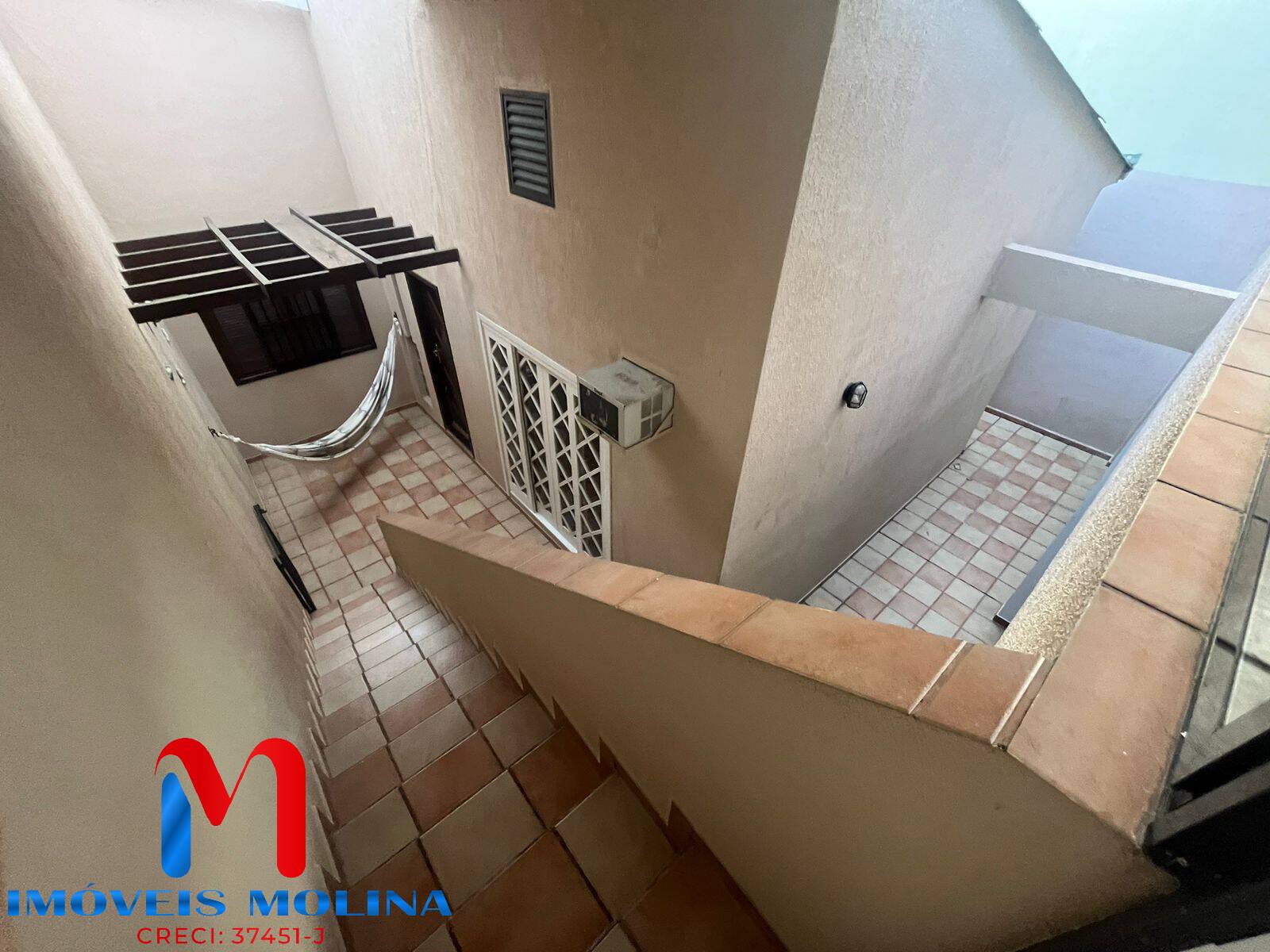 Casa à venda e aluguel com 3 quartos, 240m² - Foto 13