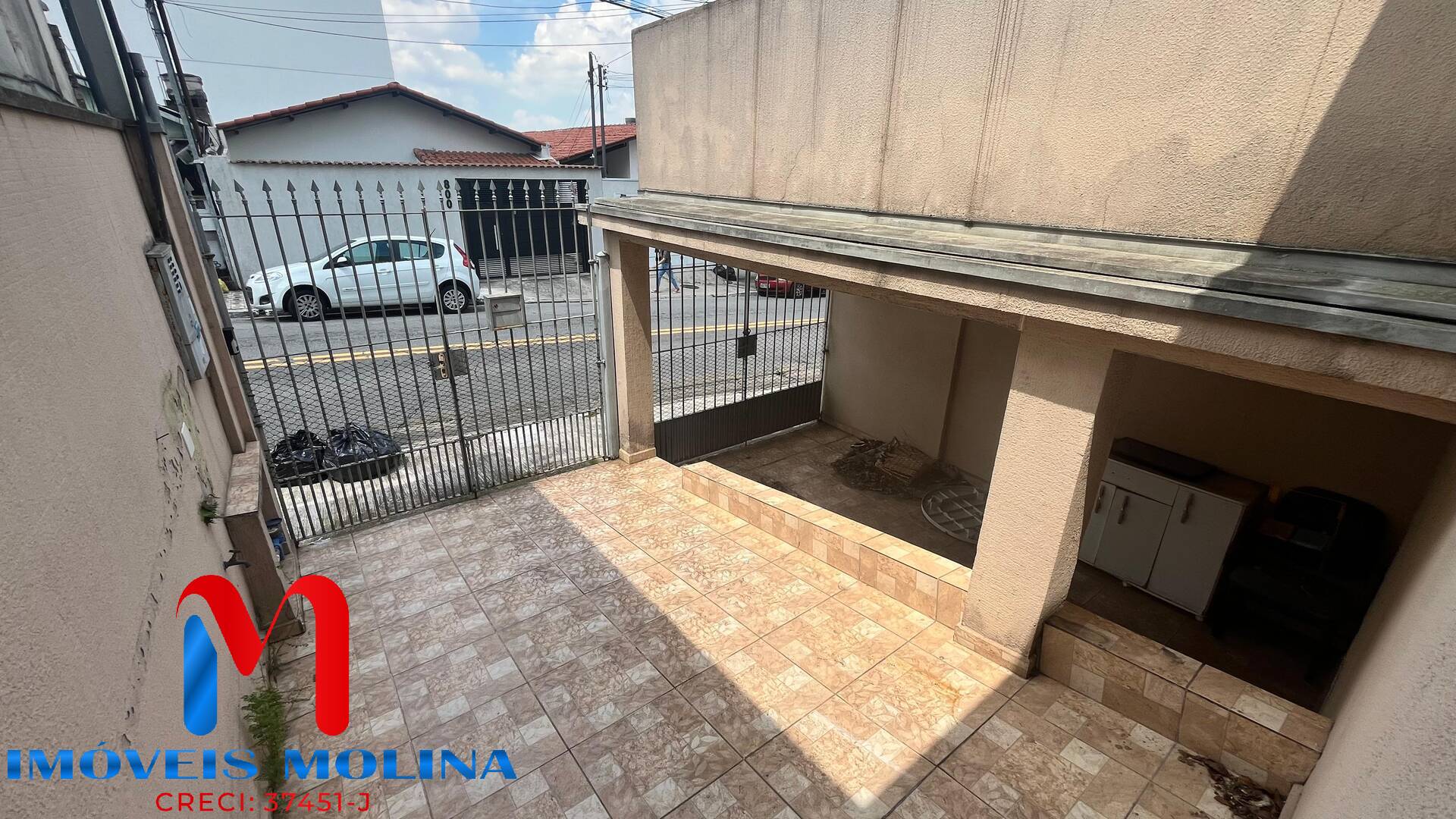 Casa para alugar, 300m² - Foto 1