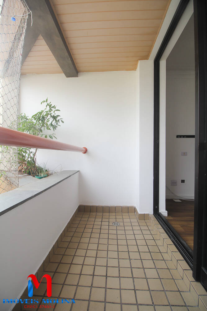 Apartamento para alugar com 2 quartos, 80m² - Foto 37