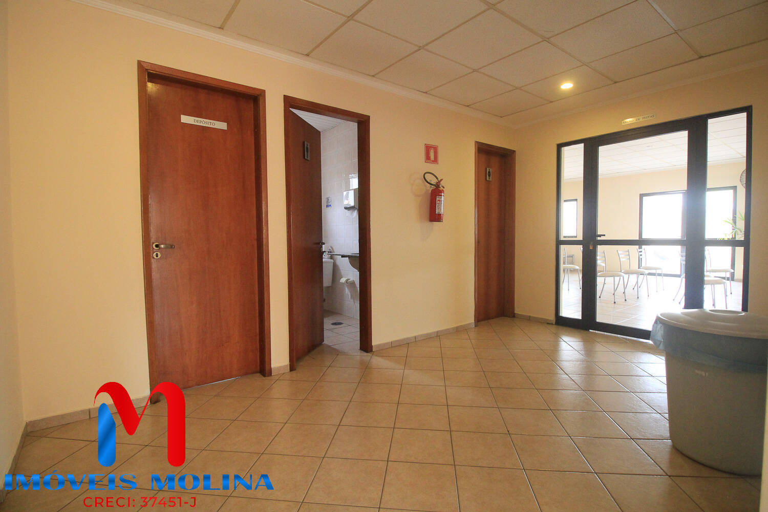 Apartamento para alugar com 2 quartos, 80m² - Foto 61