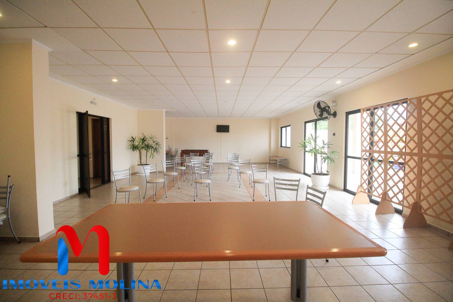 Apartamento para alugar com 2 quartos, 80m² - Foto 65