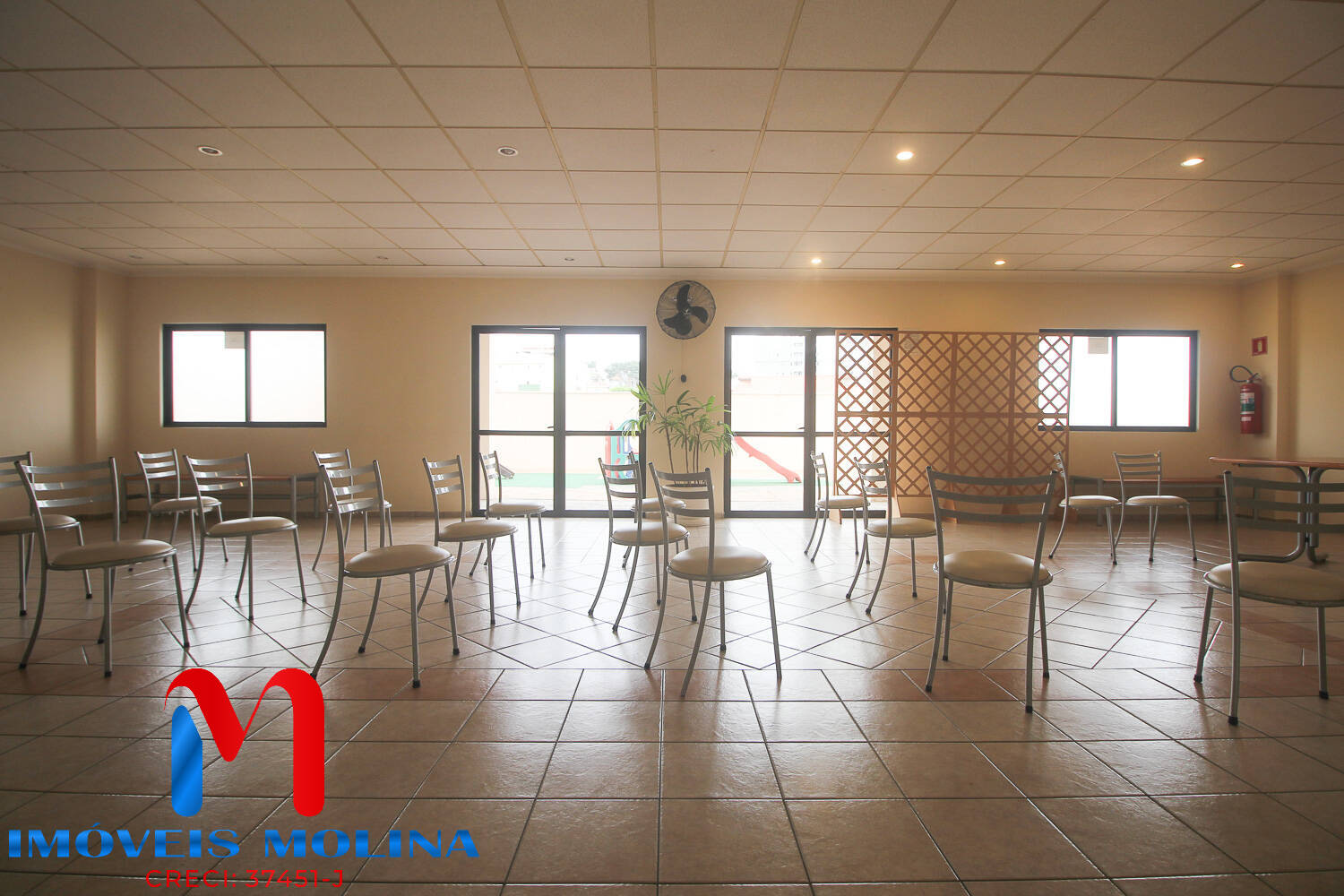 Apartamento para alugar com 2 quartos, 80m² - Foto 68