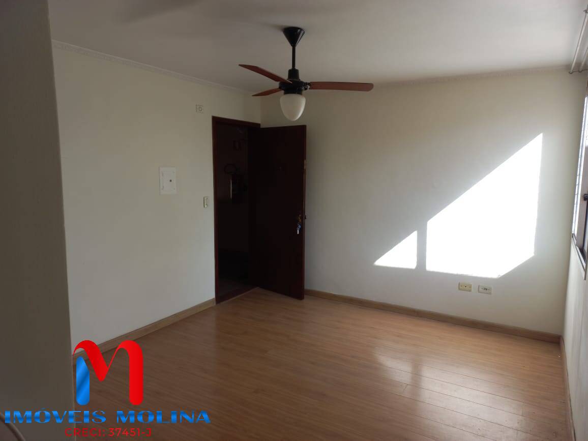 Apartamento para alugar com 2 quartos, 57m² - Foto 7