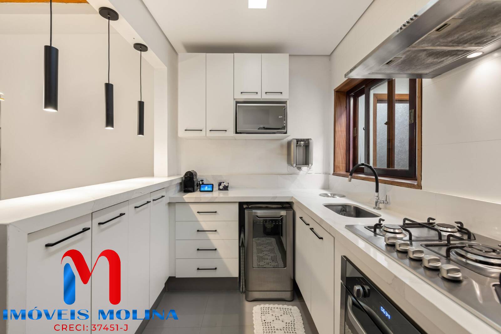 Sobrado à venda com 4 quartos, 240m² - Foto 5