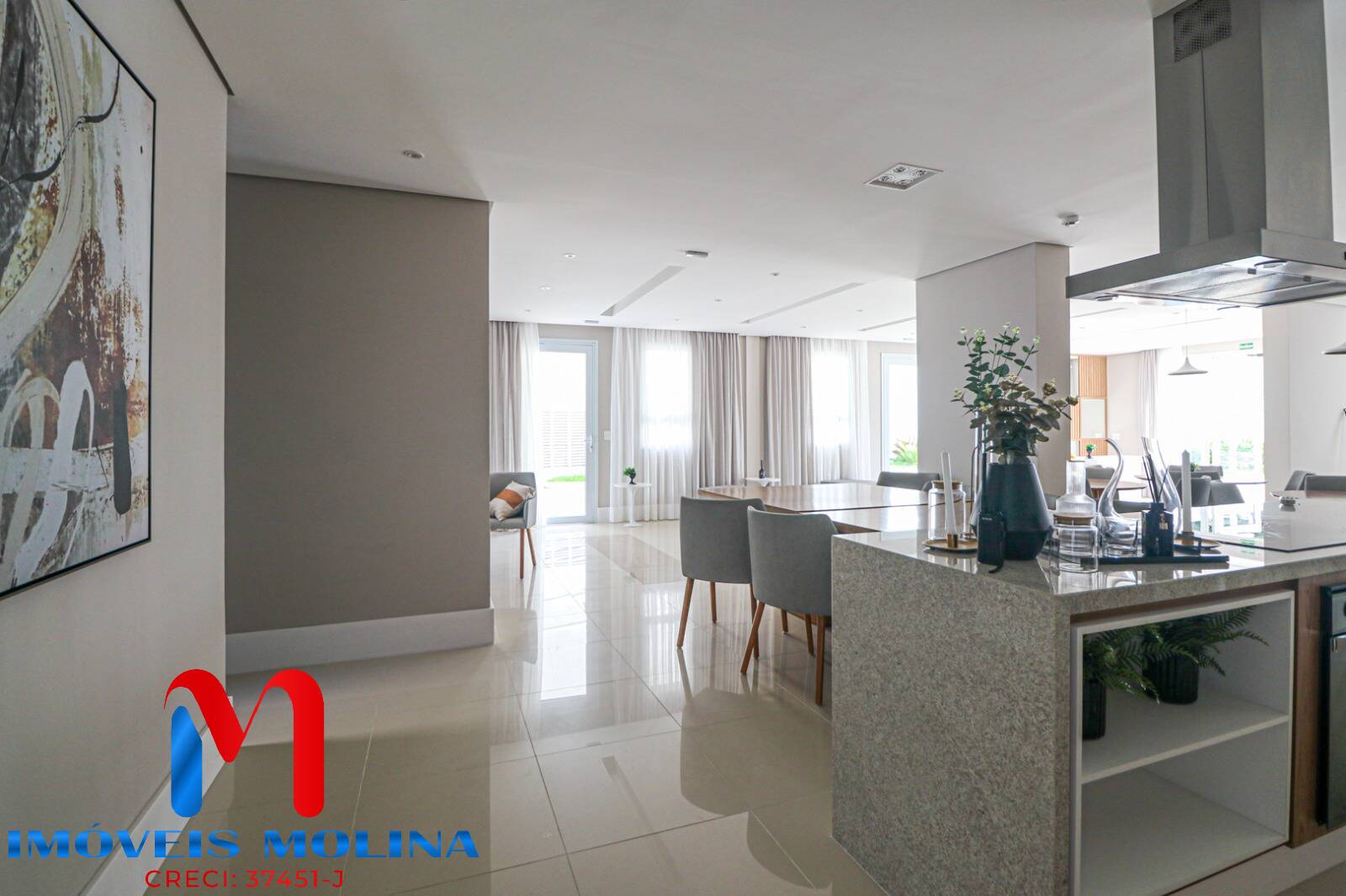 Apartamento à venda com 2 quartos, 83m² - Foto 13