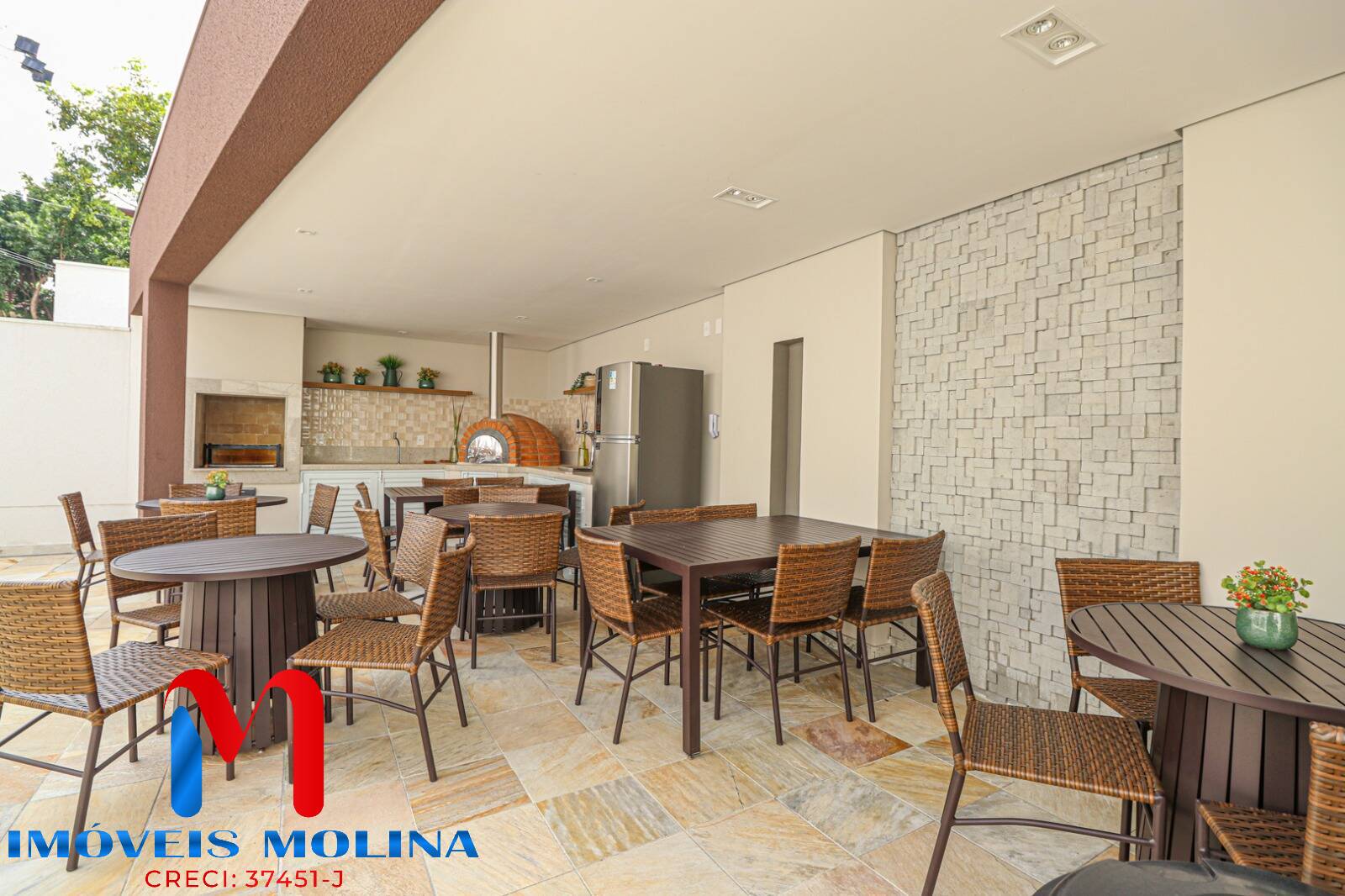 Apartamento à venda com 2 quartos, 83m² - Foto 8