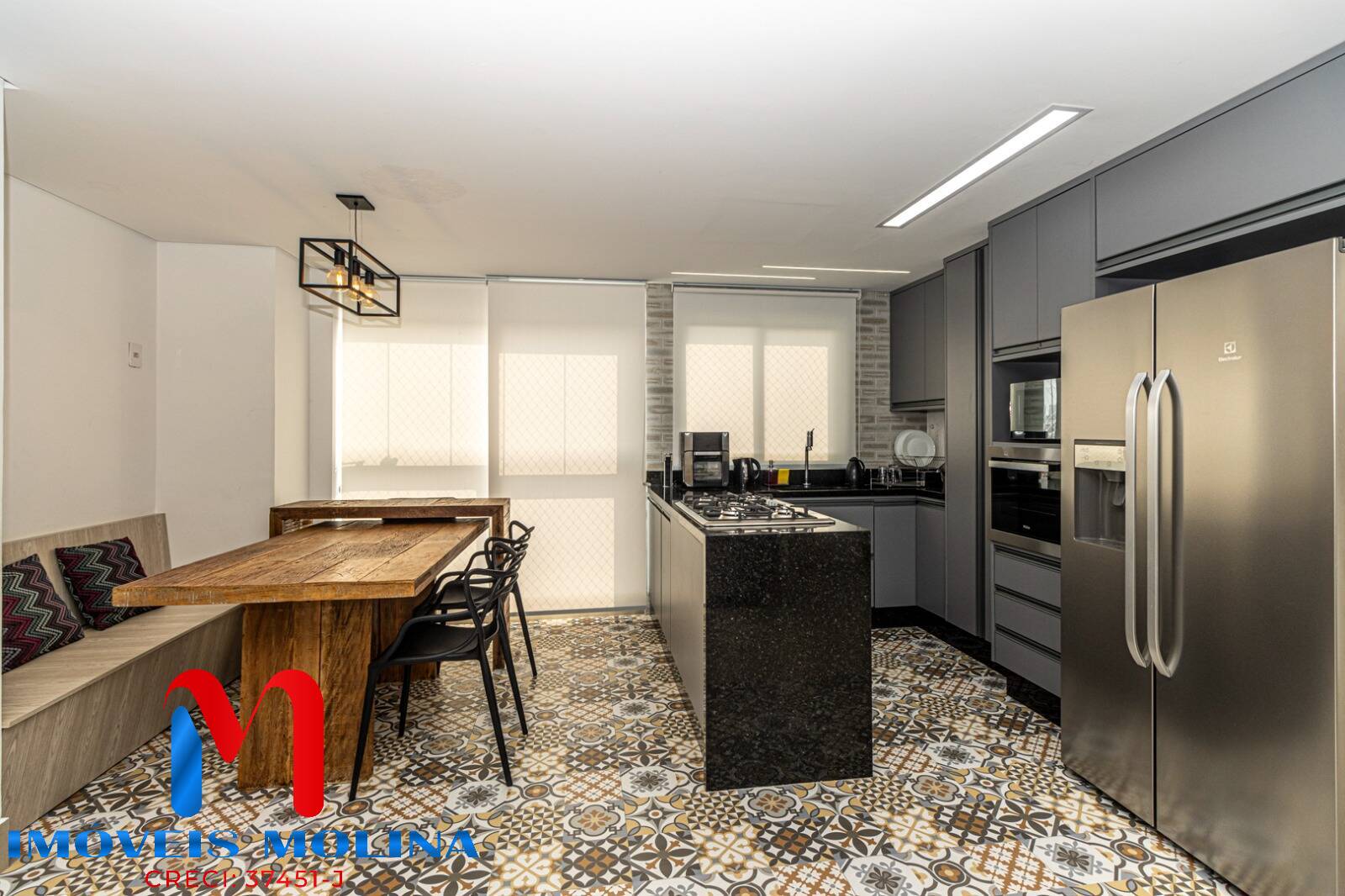 Apartamento à venda com 2 quartos, 83m² - Foto 40