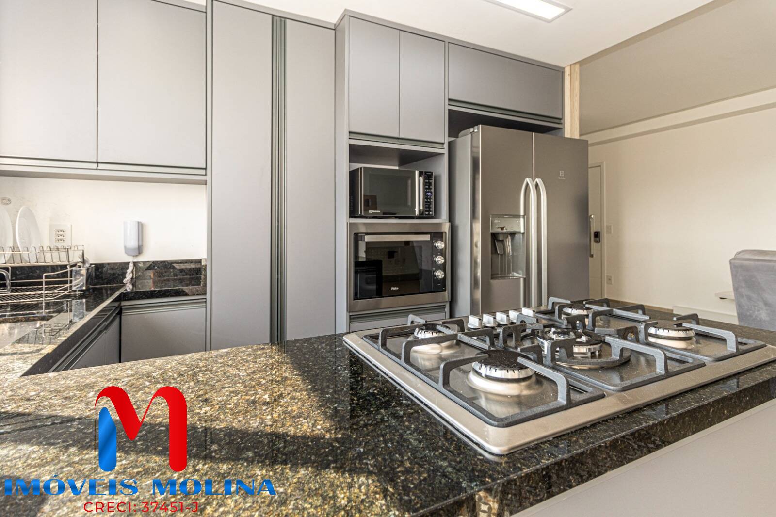 Apartamento à venda com 2 quartos, 83m² - Foto 57