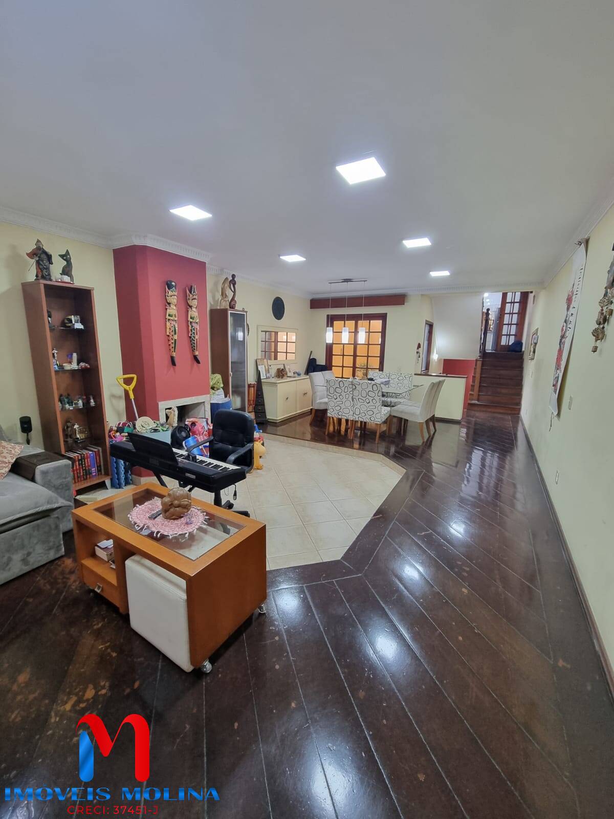 Sobrado, 3 quartos, 330 m² - Foto 2