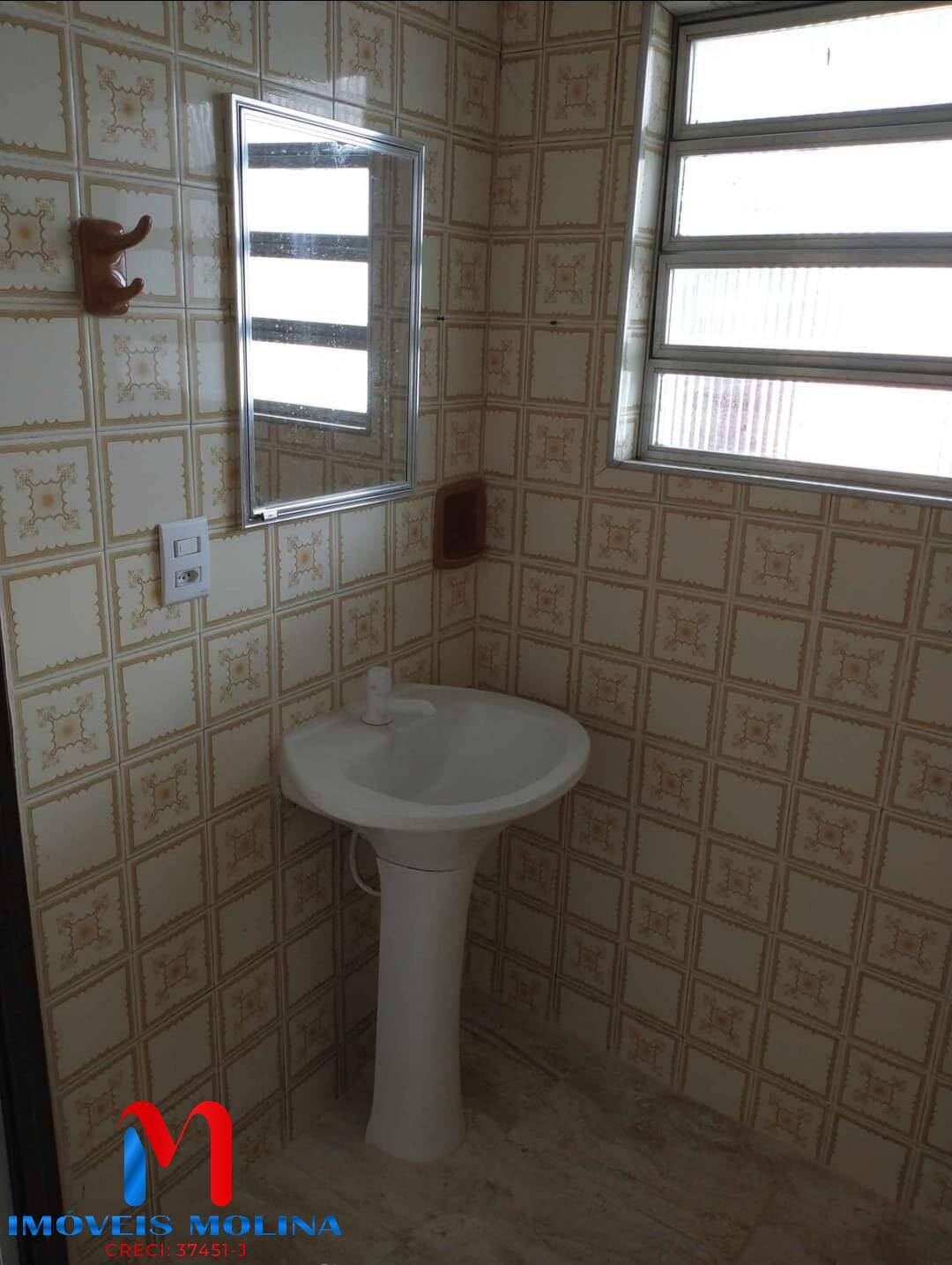 Casa para alugar com 2 quartos, 60m² - Foto 10