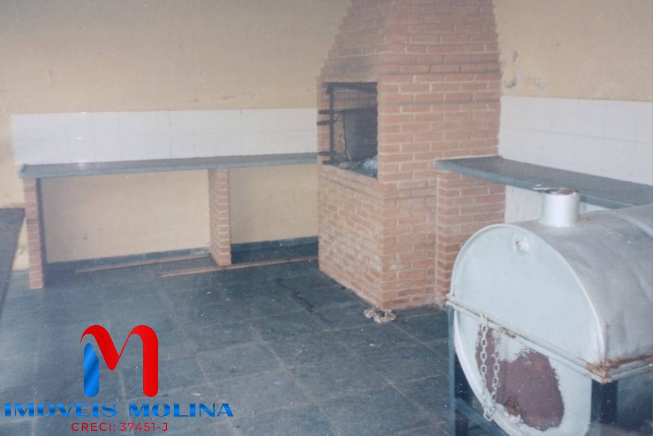 Casa à venda com 3 quartos, 500m² - Foto 6