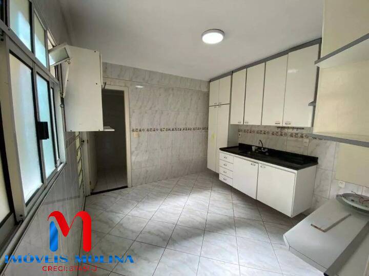 Sobrado à venda e aluguel com 5 quartos, 389m² - Foto 9