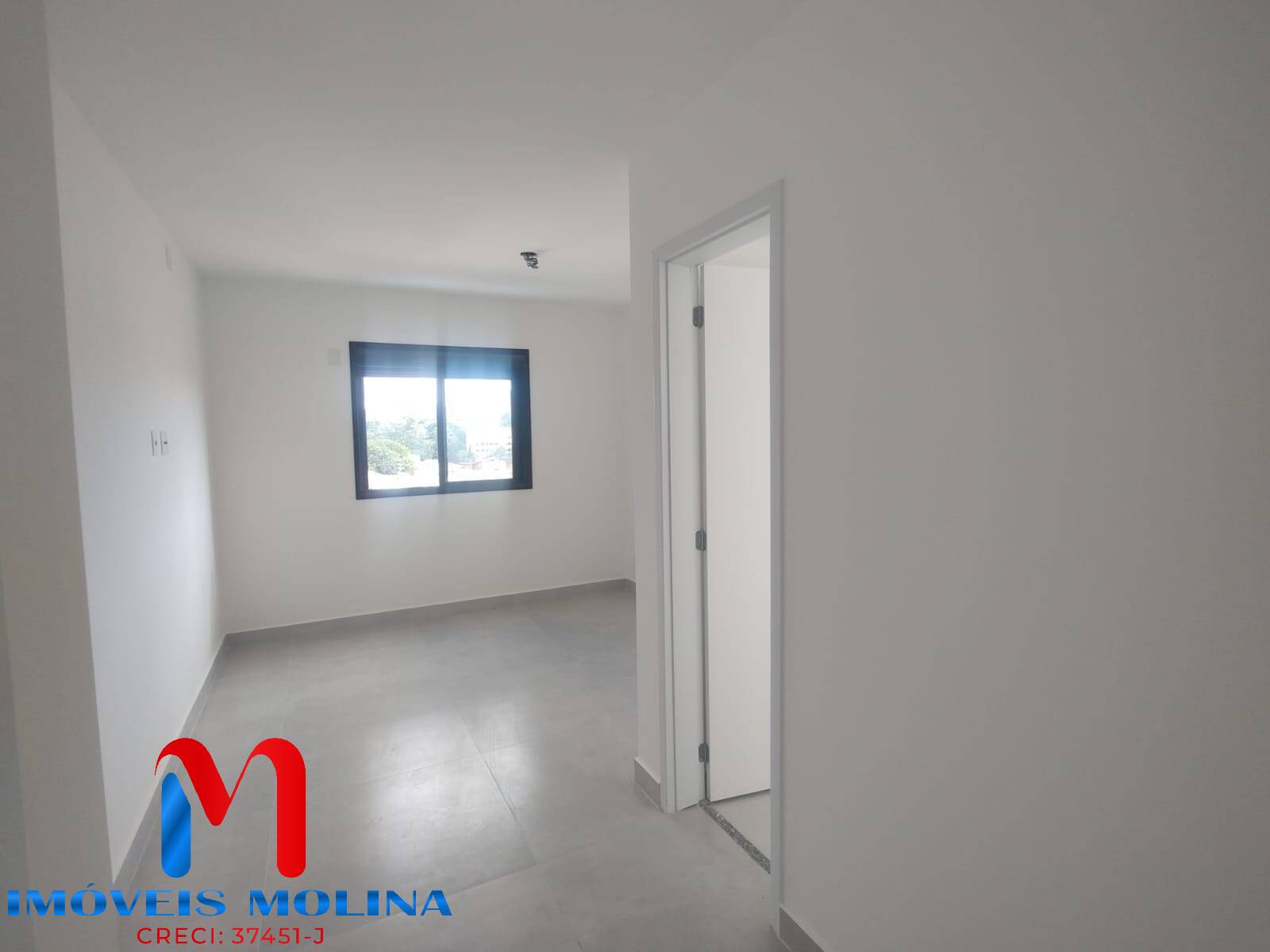 Apartamento para alugar com 3 quartos, 101m² - Foto 19