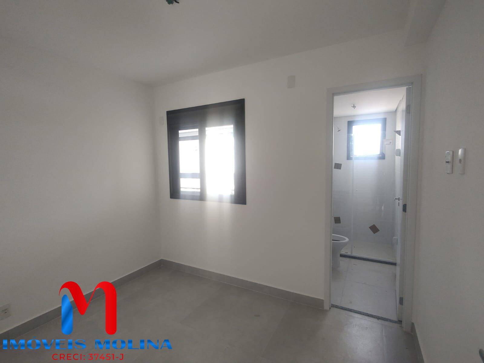 Apartamento para alugar com 3 quartos, 101m² - Foto 21