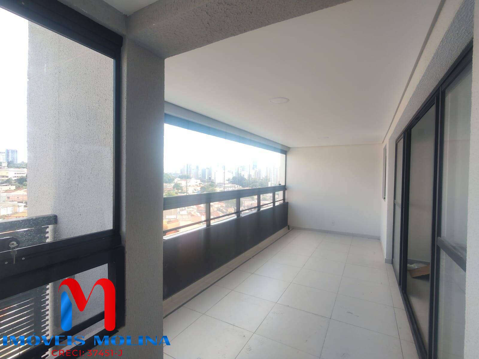 Apartamento para alugar com 3 quartos, 101m² - Foto 10