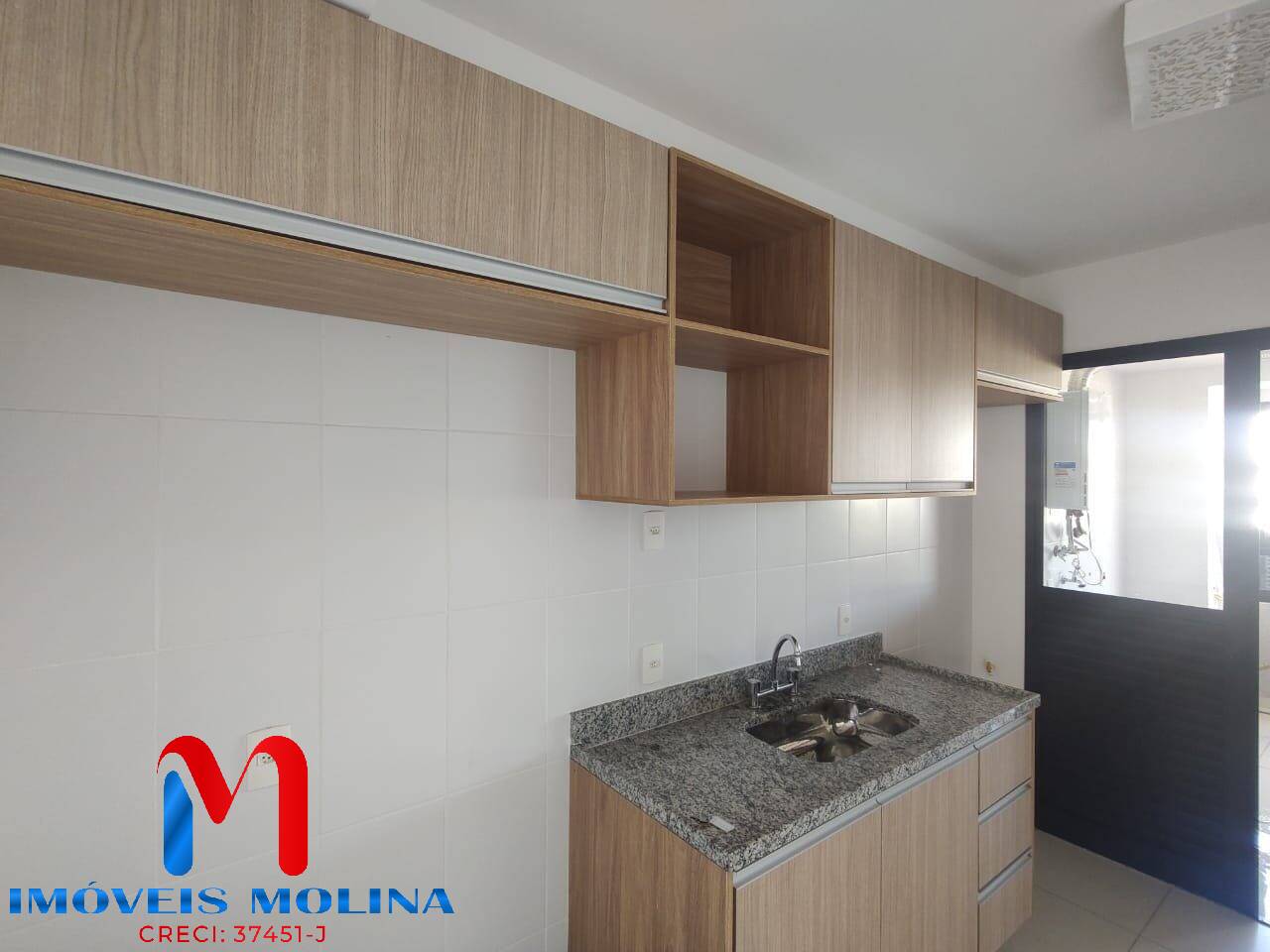 Apartamento para alugar com 3 quartos, 101m² - Foto 17