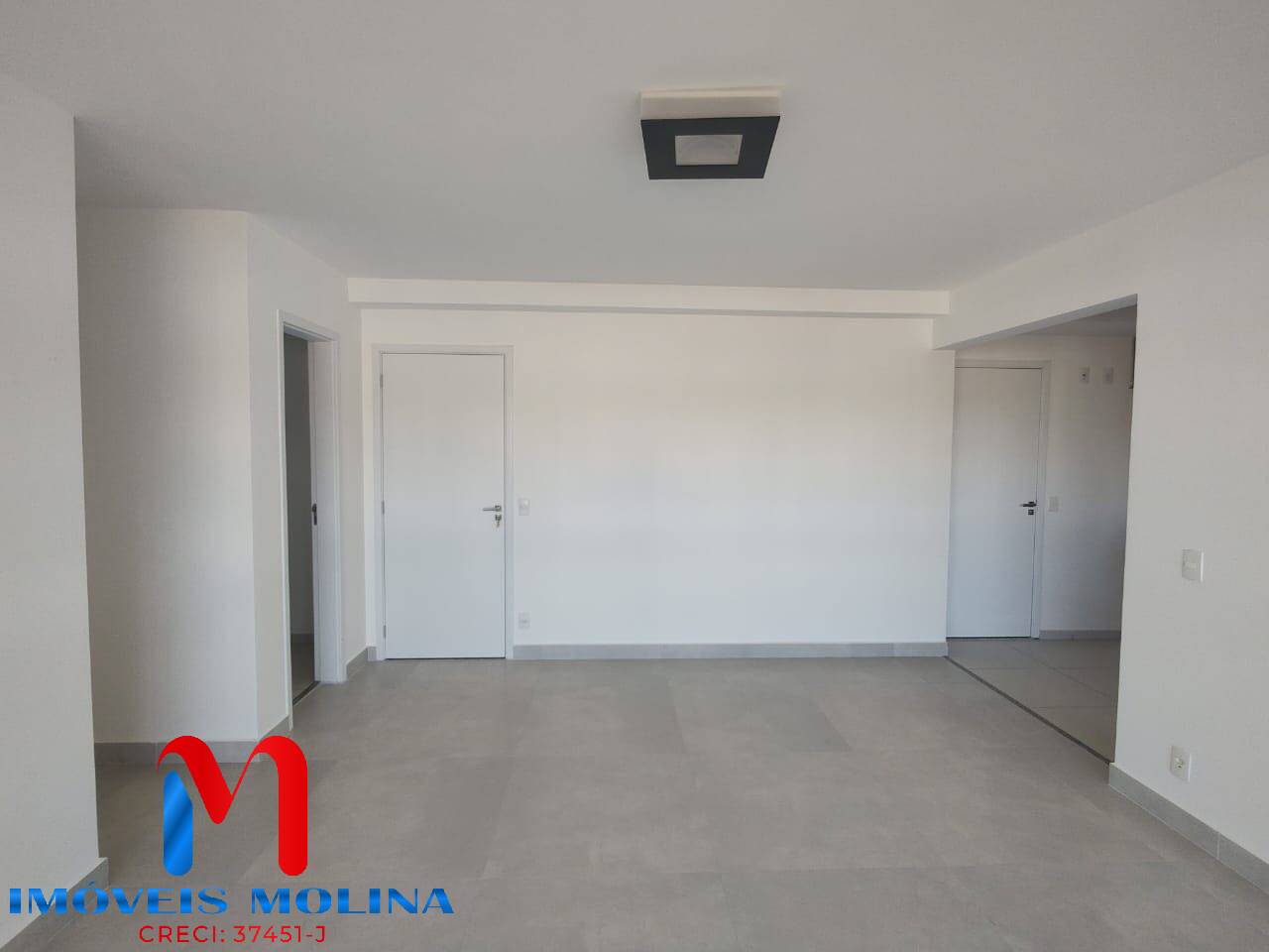 Apartamento para alugar com 3 quartos, 101m² - Foto 14