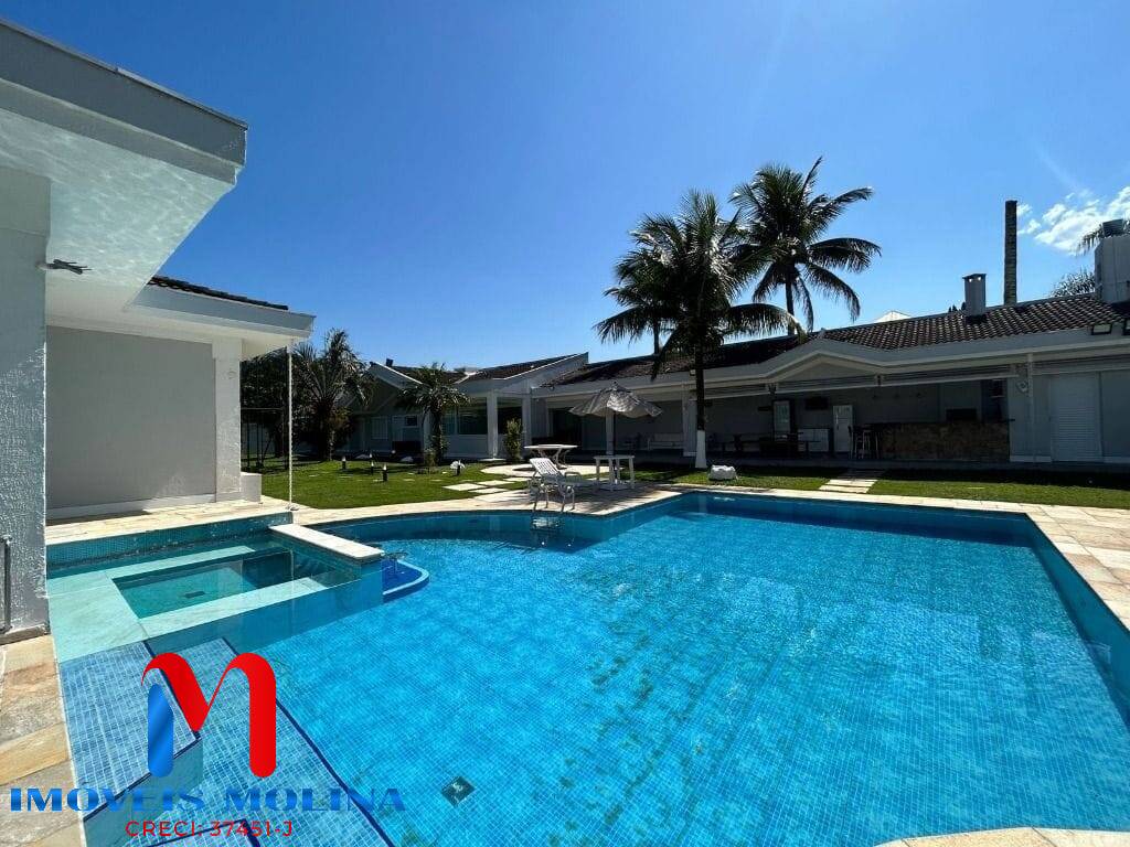 Casa à venda e aluguel com 7 quartos, 628m² - Foto 5