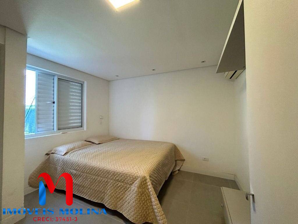 Casa à venda e aluguel com 7 quartos, 628m² - Foto 21