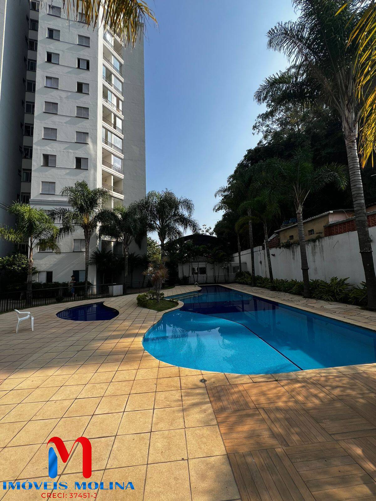 Apartamento à venda com 2 quartos, 50m² - Foto 4