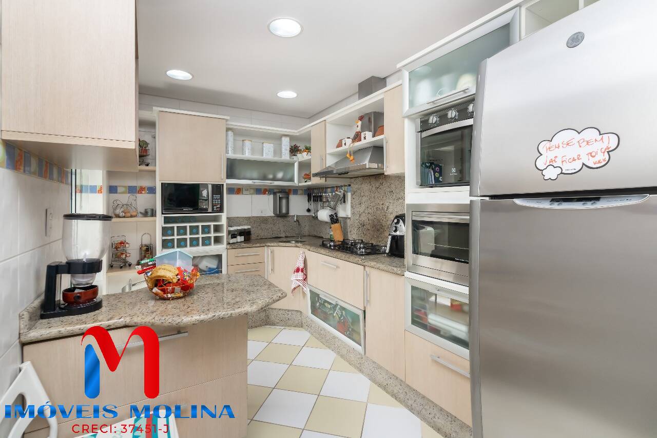 Cobertura à venda com 2 quartos, 179m² - Foto 18