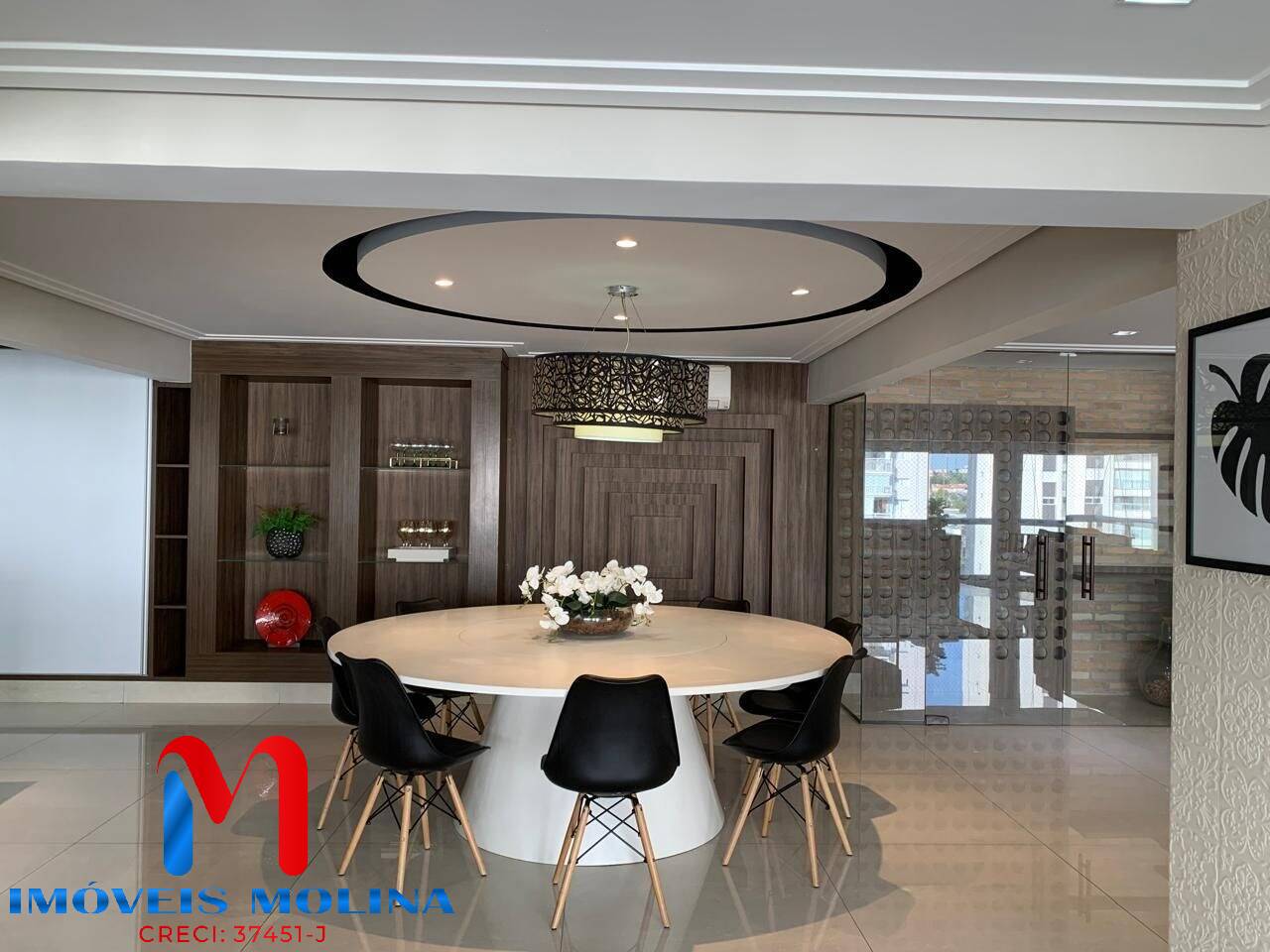 Apartamento para alugar com 3 quartos, 304m² - Foto 4