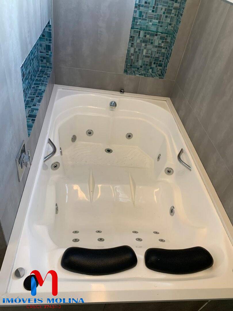 Apartamento para alugar com 3 quartos, 304m² - Foto 35